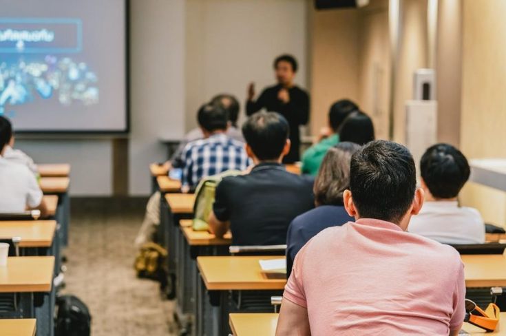 Best UPSC Coaching Academ